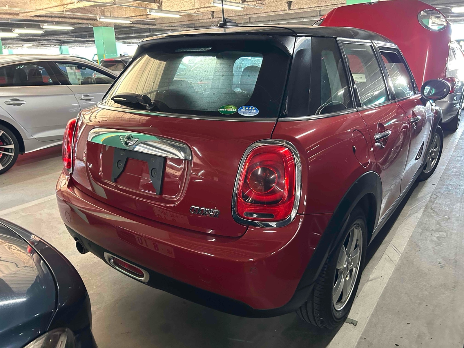 MINI  COOPER Thumbnail 2