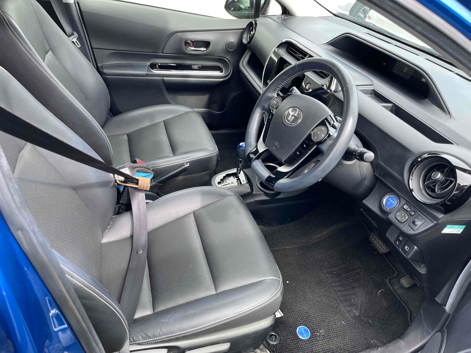 TOYOTA AQUA GSOFT LEATHER SELECTON Thumbnail 11