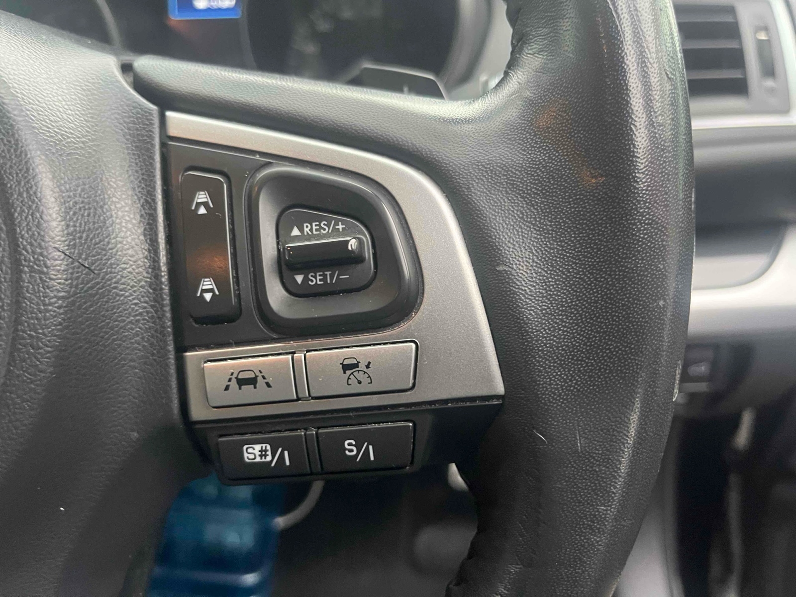 SUBARU OUTBACK 4WD LIMITED Thumbnail 12