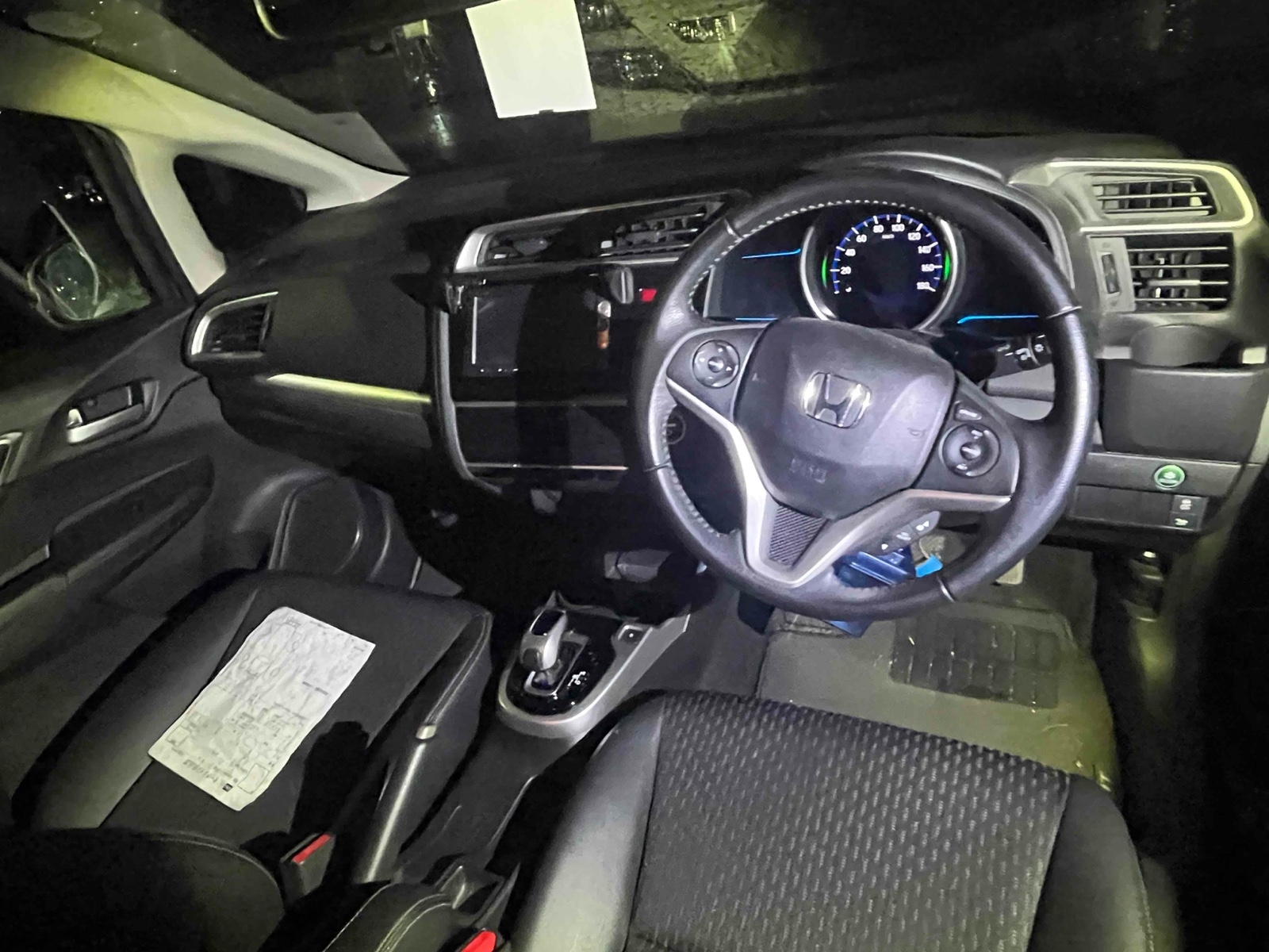 HONDA FIT HYBRID L PACKAGE Thumbnail 10