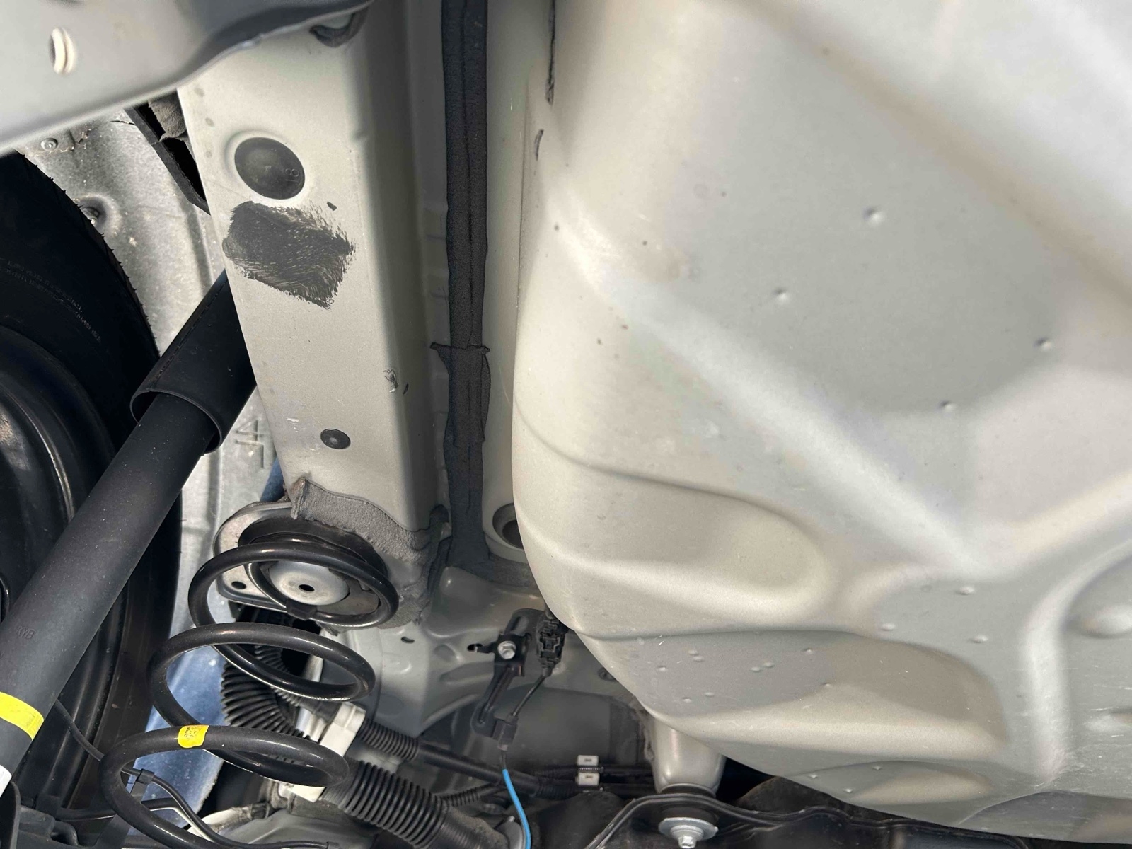 TOYOTA YARIS HYBRID X Thumbnail 32