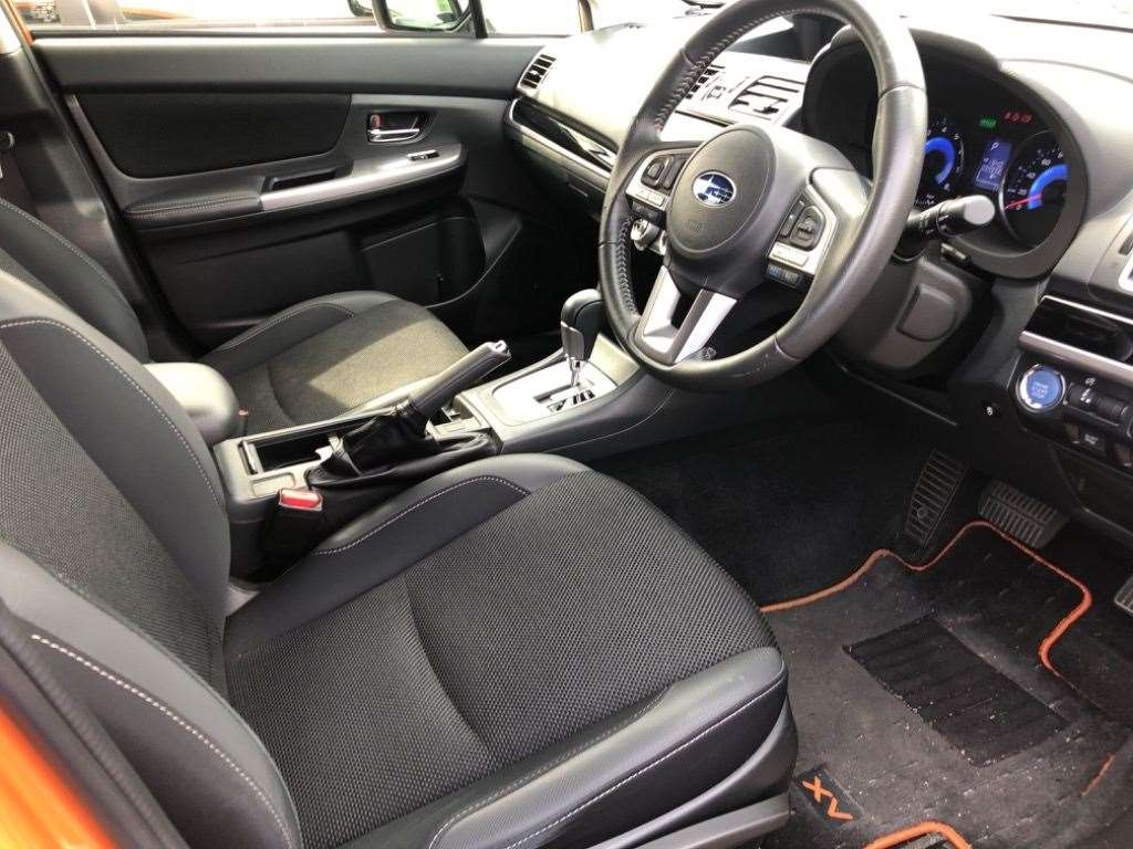 SUBARU XV HYBRID 2.0I EYESIGHT 4WD Thumbnail 5