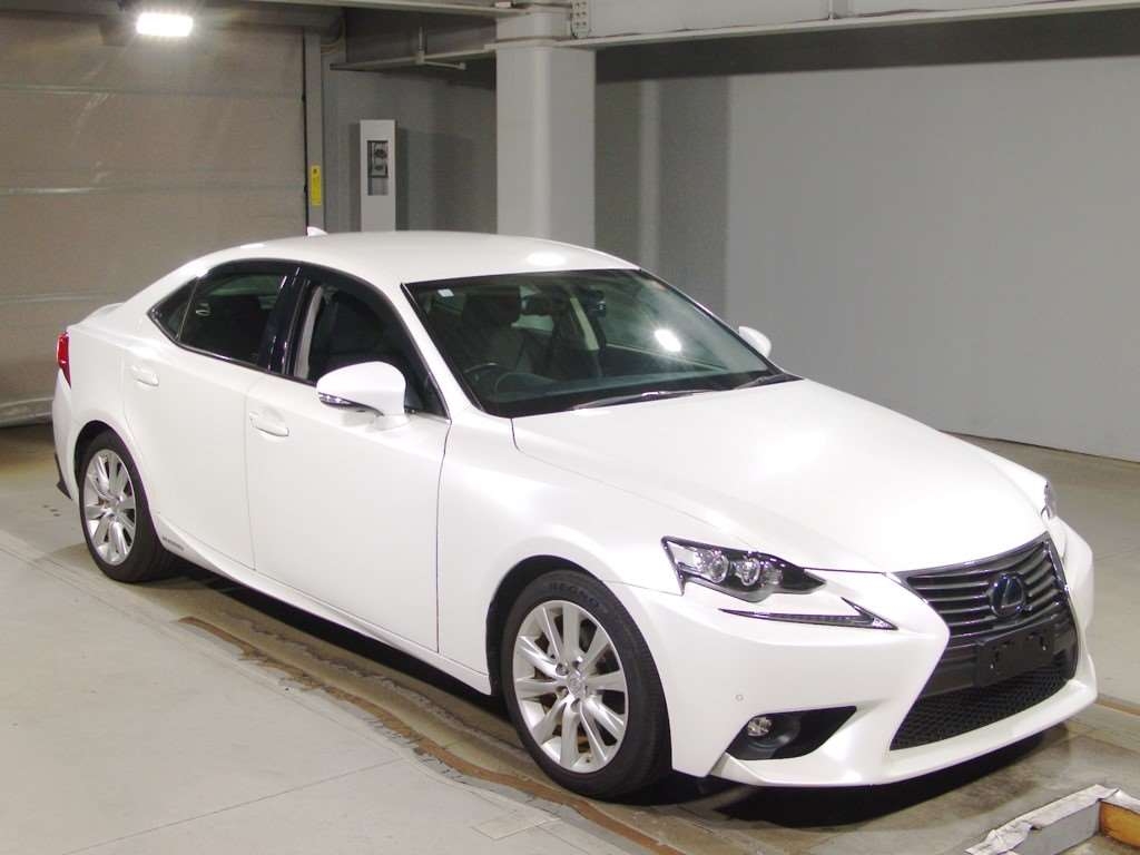 LEXUS IS IS300H Thumbnail 6