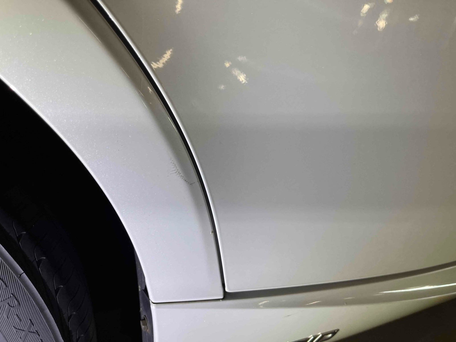 LEXUS IS IS300H Thumbnail 34