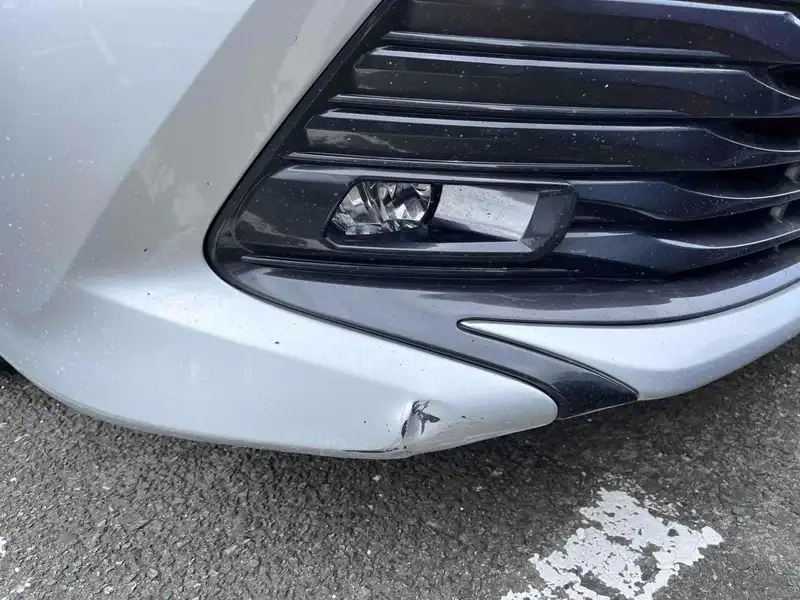 TOYOTA CAMRY X Thumbnail 15