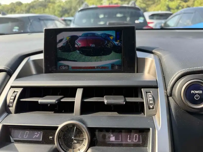 LEXUS NX NX300H I PACKAGE Thumbnail 13