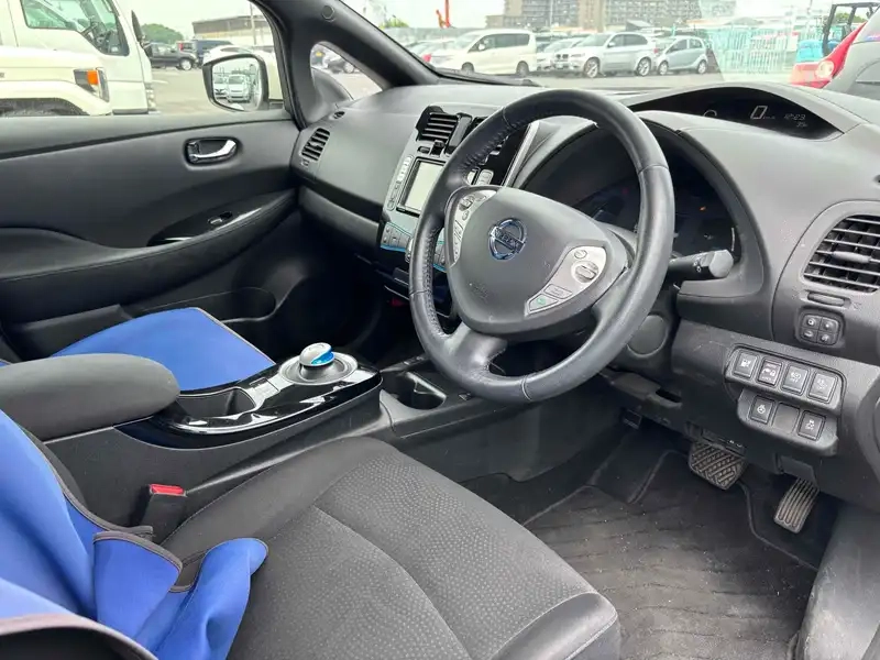 NISSAN LEAF 24X Thumbnail 3