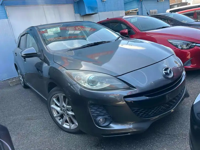 MAZDA AXELA SPORTS ADVANCED STYLE Thumbnail 1