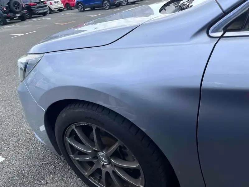 SUBARU LEGACY B4 LIMITED 4WD Thumbnail 22