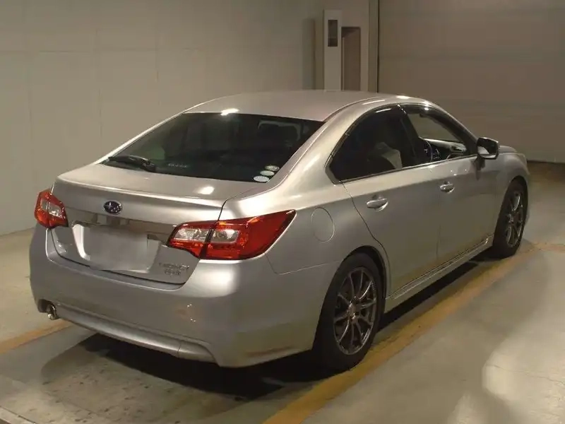 SUBARU LEGACY B4 LIMITED 4WD Thumbnail 4
