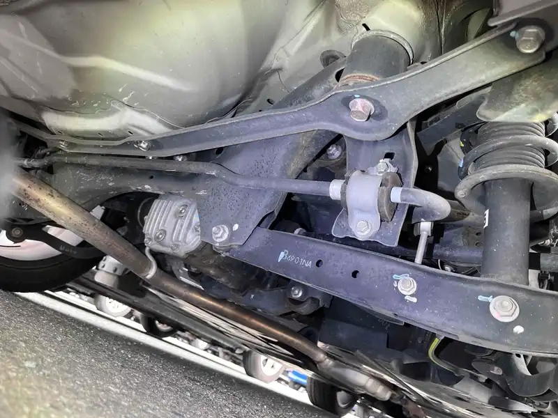 SUBARU LEGACY B4 LIMITED 4WD Thumbnail 25