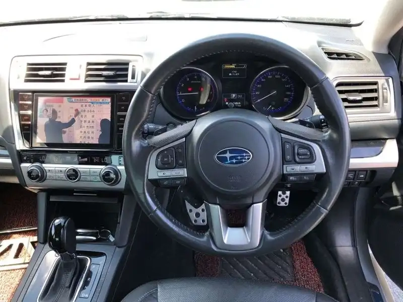 SUBARU LEGACY B4 LIMITED 4WD Thumbnail 8