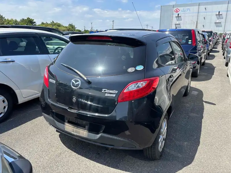 MAZDA DEMIO 13SKYACTIVE SHOOTING STAR Thumbnail 2