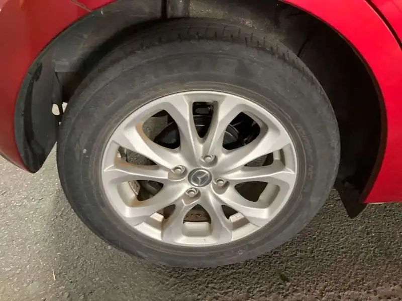 MAZDA DEMIO 13S Thumbnail 6
