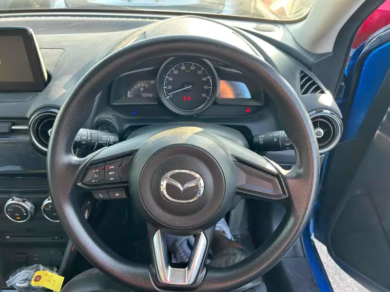 MAZDA DEMIO 13S Thumbnail 13