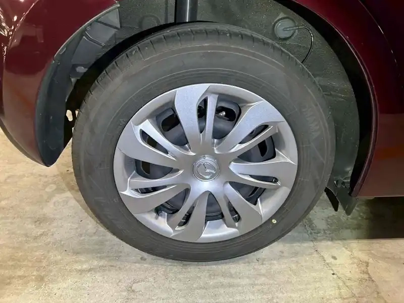 MAZDA DEMIO 13S Thumbnail 19