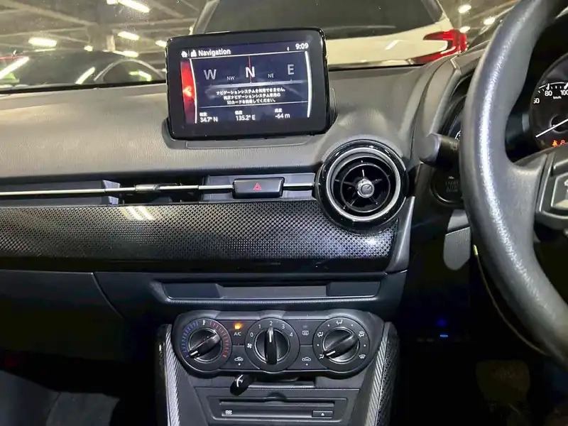 MAZDA DEMIO 13S Thumbnail 12