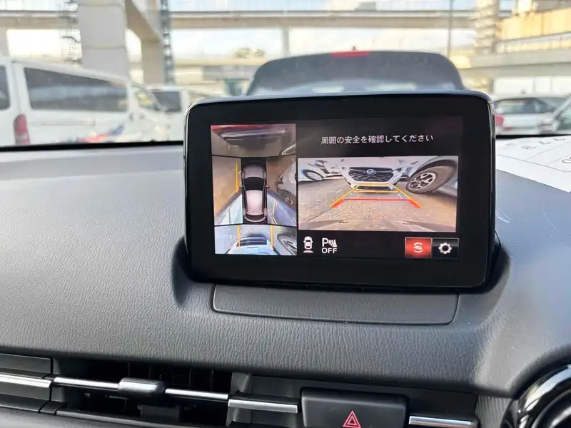 MAZDA DEMIO 15 S TOURING Thumbnail 8