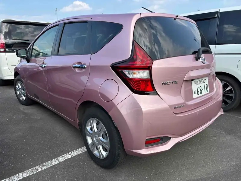 NISSAN NOTE MEDALIST X Thumbnail 2