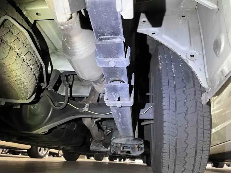 TOYOTA HIACE LONG DX Thumbnail 36