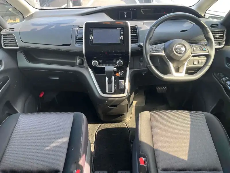NISSAN SERENA HIGHWAY STAR G Thumbnail 7