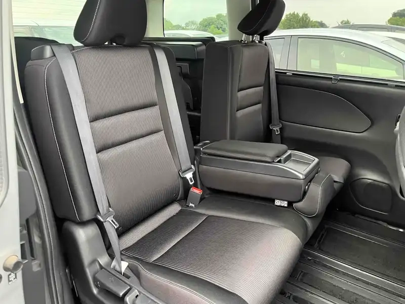 NISSAN SERENA 5D HIGHWAY STAR V SELECTION Thumbnail 7