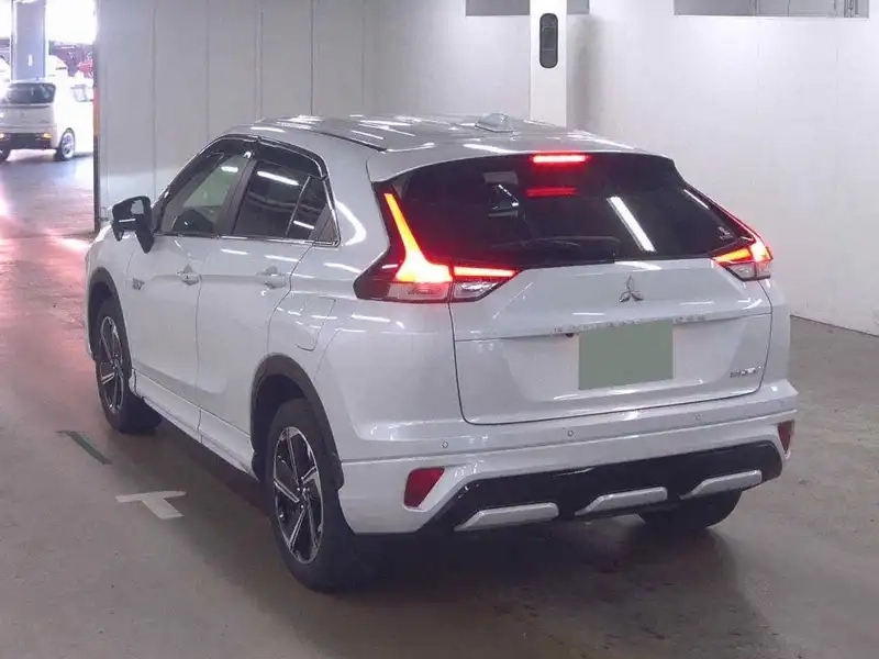 MITSUBISHI ECLIPSE CROSS G Thumbnail 2
