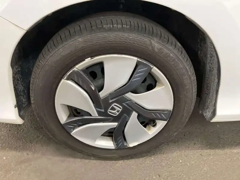 HONDA GRACE HYBRID LX Thumbnail 9
