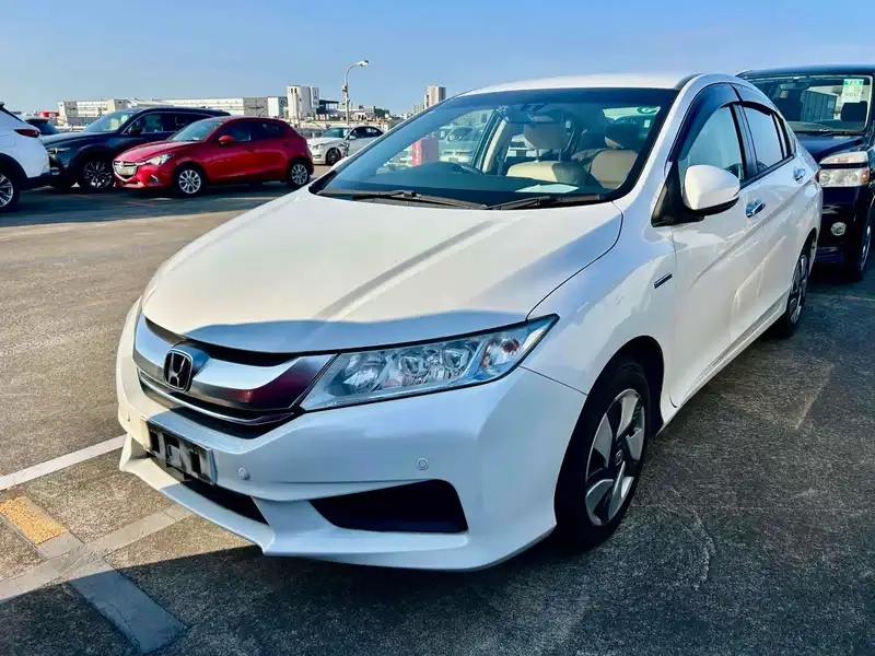 HONDA GRACE HYBRID LX Thumbnail 1
