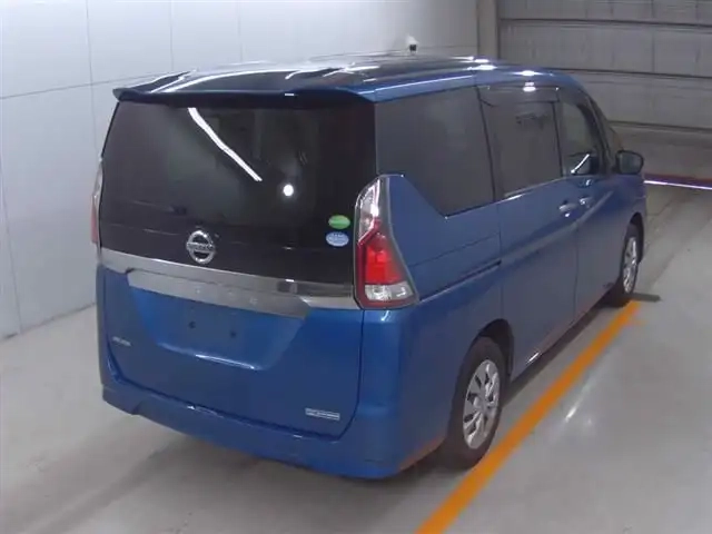 NISSAN SERENA X V SMART 2 4WD Thumbnail 5