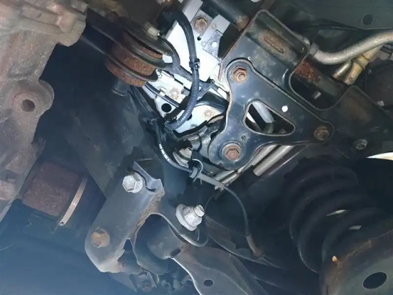 NISSAN SERENA X V SMART 2 4WD Thumbnail 23