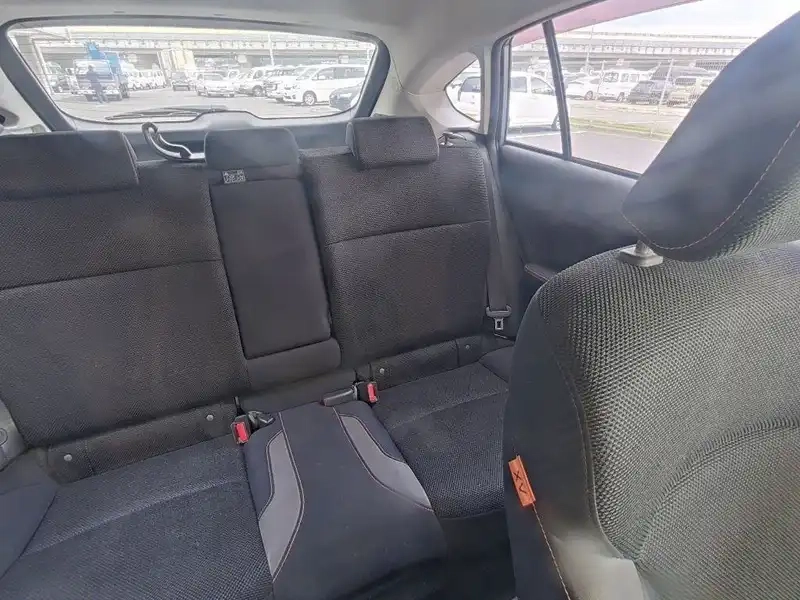 SUBARU IMPREZA XV 4WD 2.0I-L EYESIGHT Thumbnail 8