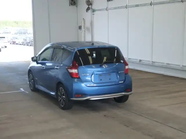 NISSAN NOTE E-POWER MODE PREMIER Thumbnail 4