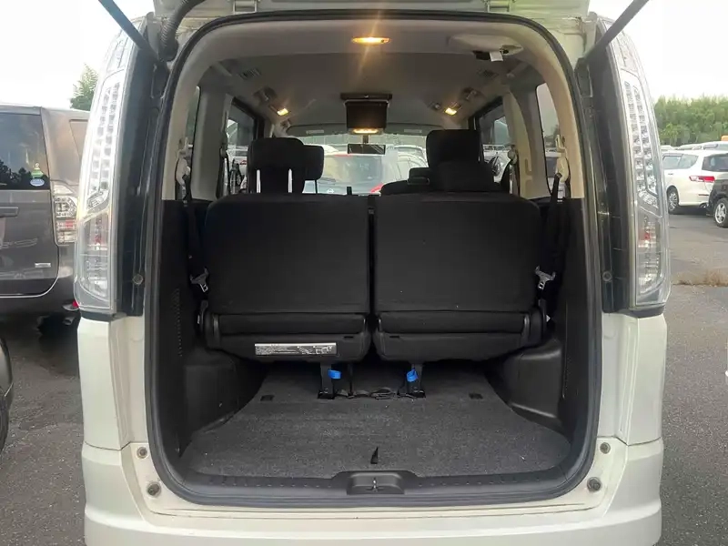 NISSAN SERENA 5D HIGHWAY STAR S-HYBRID V AERO M Thumbnail 12