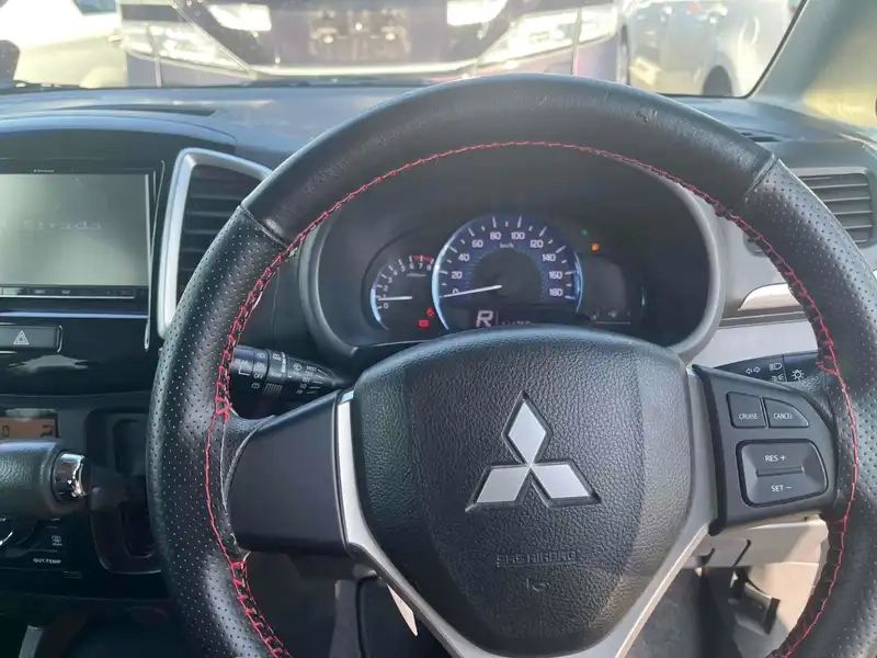 MITSUBISHI DELICA D:2 X Thumbnail 18
