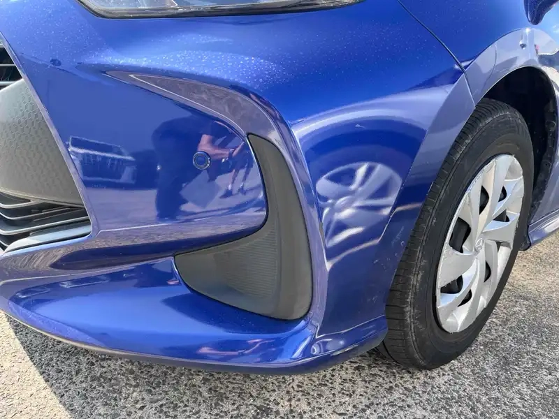 TOYOTA YARIS HYBRID X Thumbnail 17