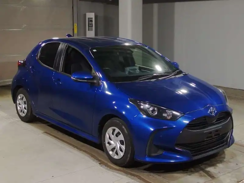 TOYOTA YARIS HYBRID X Thumbnail 8