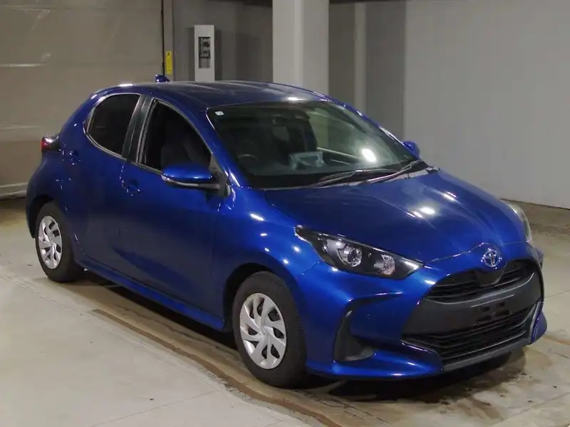 TOYOTA YARIS HYBRID X Thumbnail 8