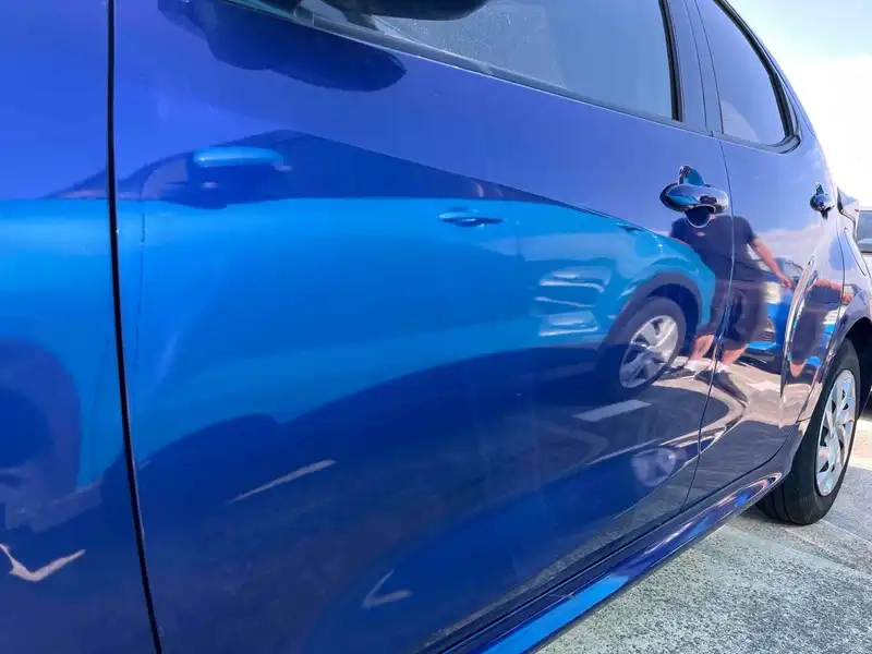 TOYOTA YARIS HYBRID X Thumbnail 24