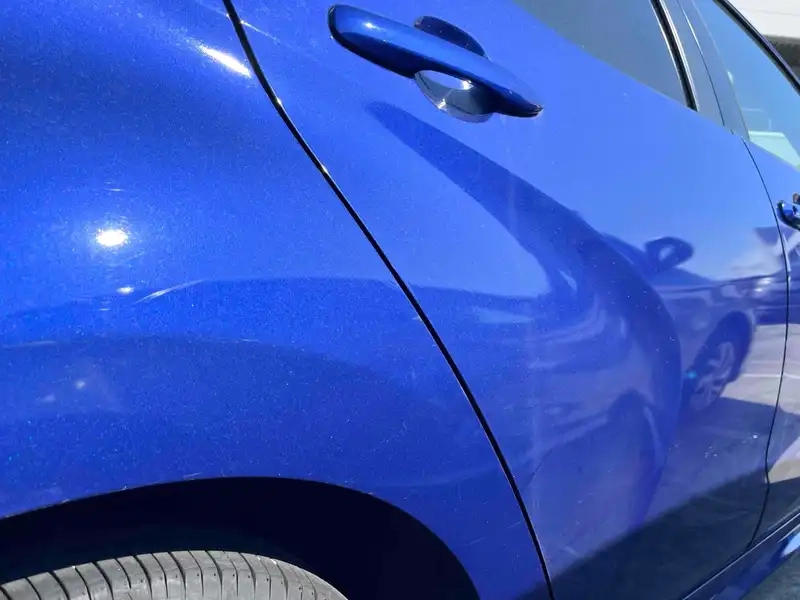 TOYOTA YARIS HYBRID X Thumbnail 16