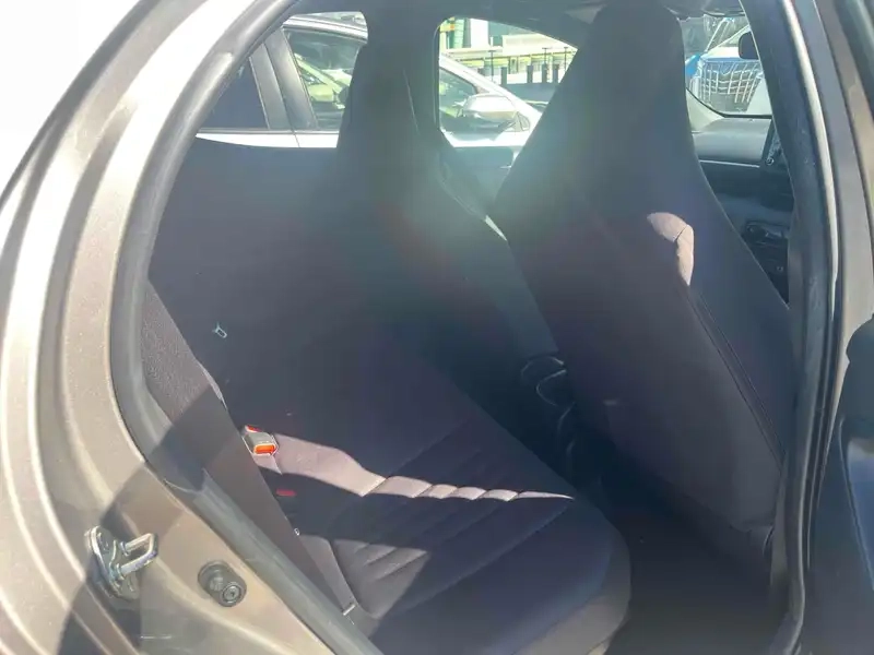 TOYOTA YARIS HYBRID X Thumbnail 34