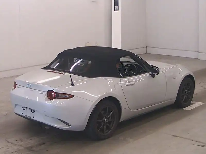 MAZDA ROADSTER S SPECIAL PACKAGE Thumbnail 4