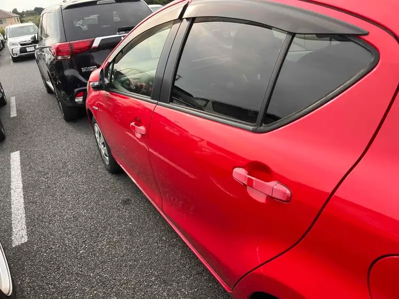 TOYOTA AQUA S Thumbnail 22