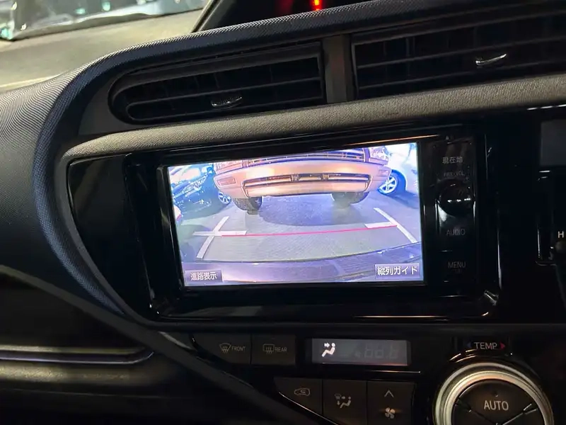 TOYOTA AQUA S Thumbnail 8