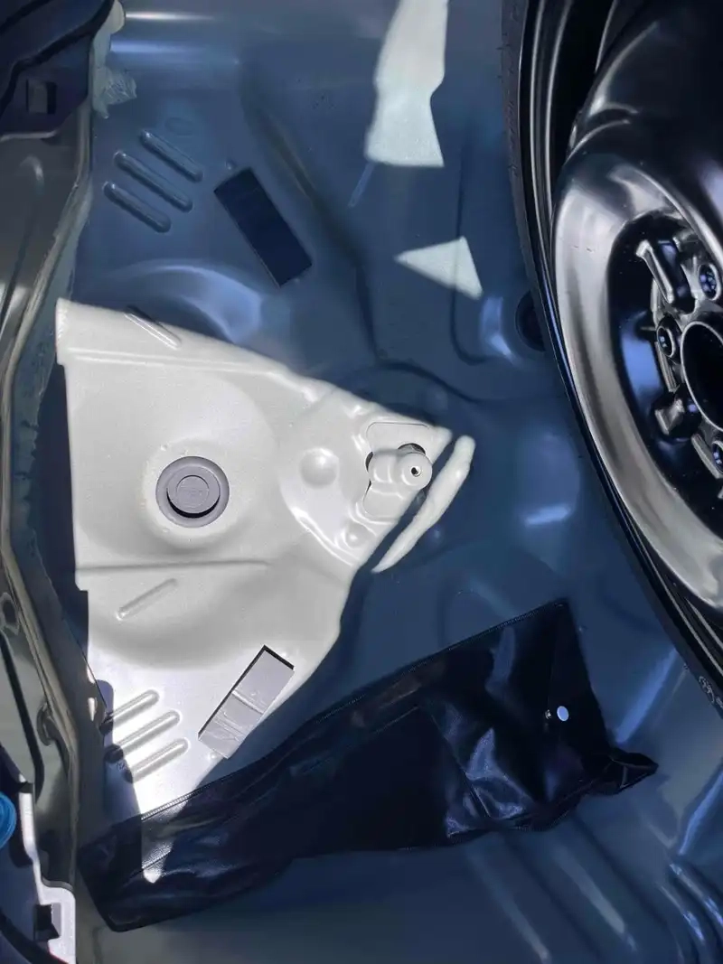 TOYOTA AQUA CROSSOVER Thumbnail 23