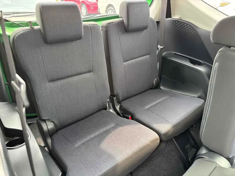 TOYOTA SIENTA HYBRID G Thumbnail 7