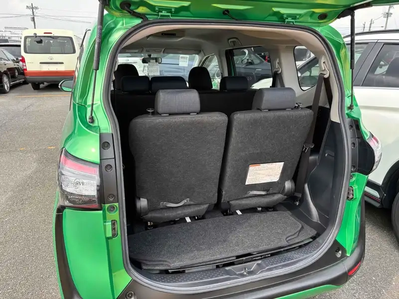 TOYOTA SIENTA HYBRID G Thumbnail 17