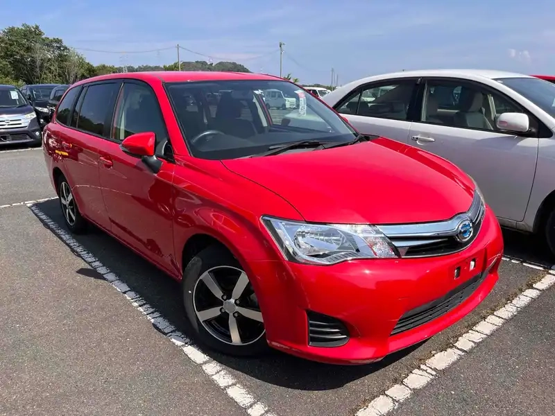 TOYOTA COROLLA FIELDER HYBRID Thumbnail 1