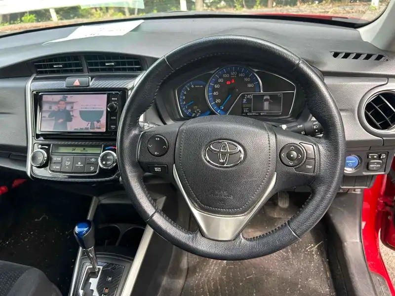 TOYOTA COROLLA FIELDER HYBRID G Thumbnail 3