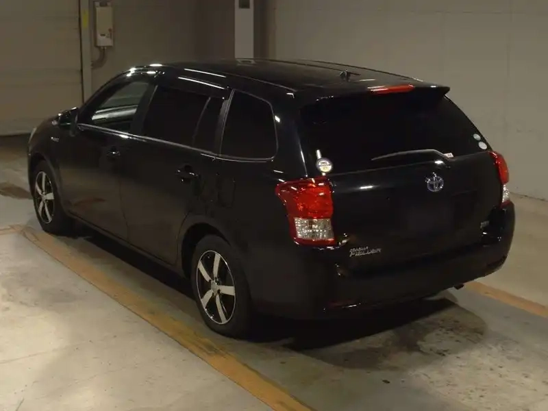 TOYOTA COROLLA FIELDER HYBRID G Thumbnail 7